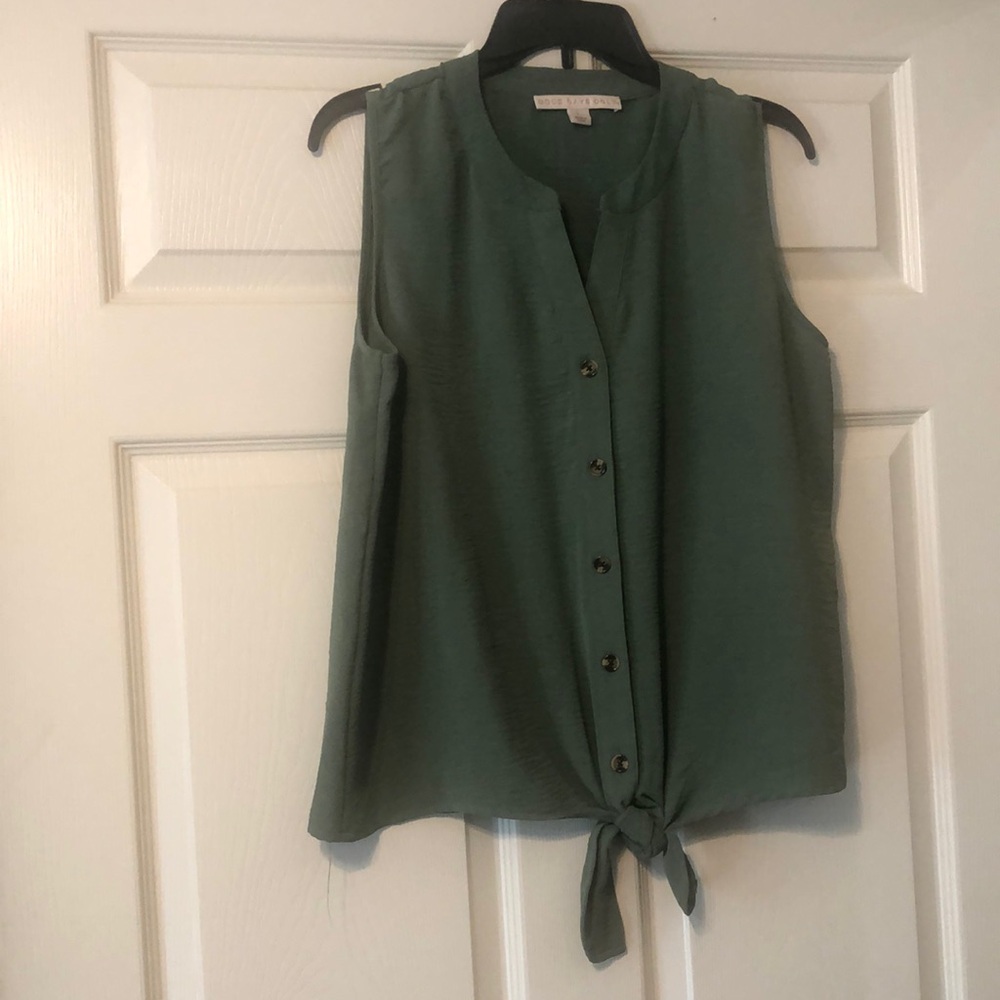 Good Days Only Green Sleeveless Blouse Large